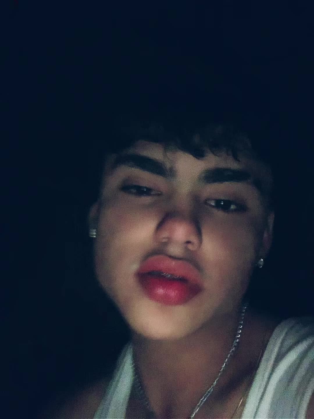 @Alejito ✨