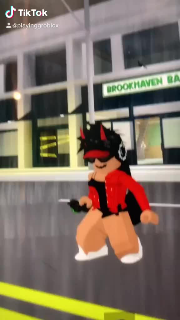 @UwU