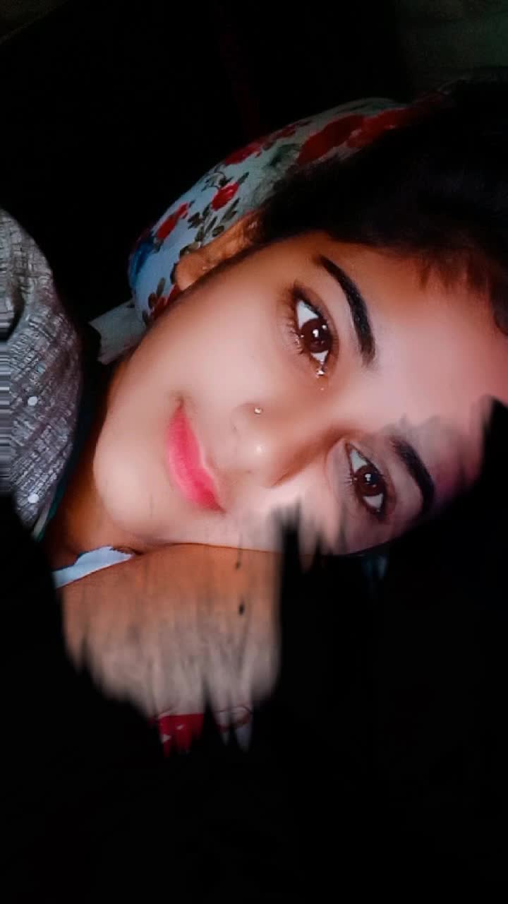 @innocent girl 😘😍😘