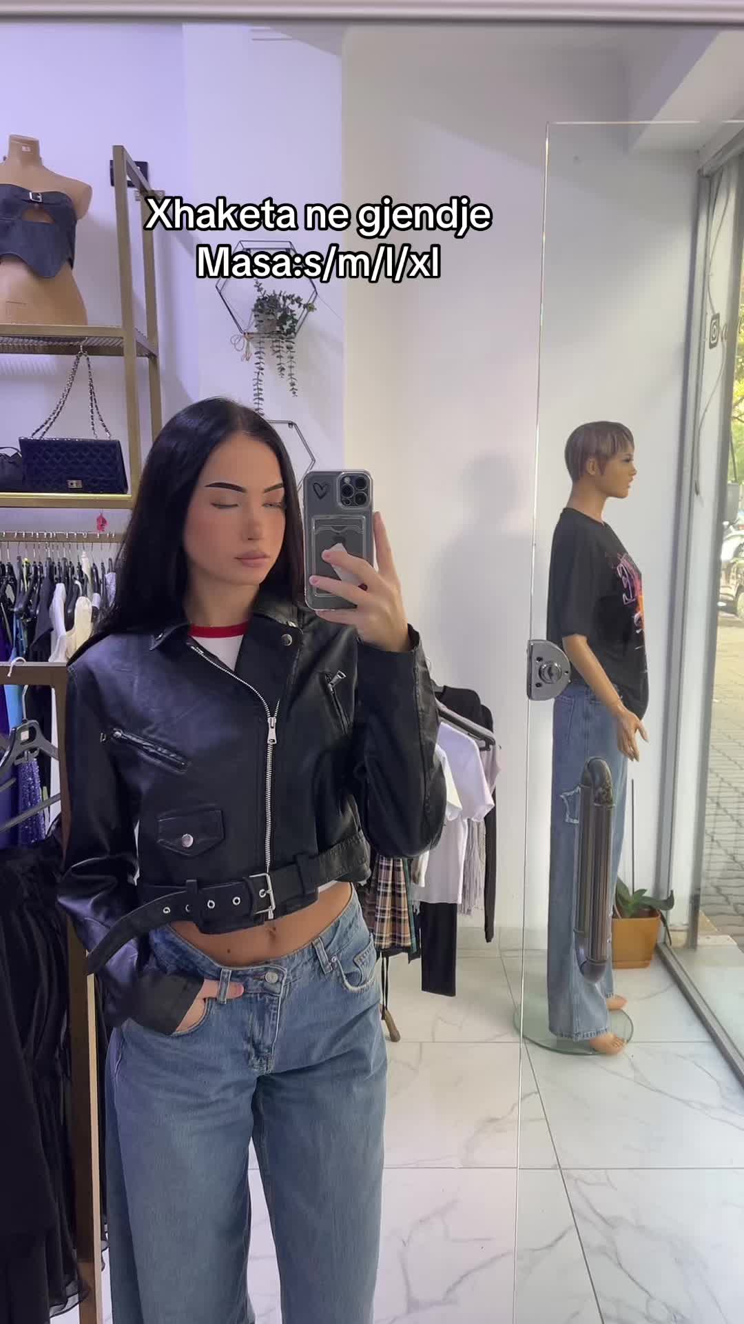 @Angels__thrifting