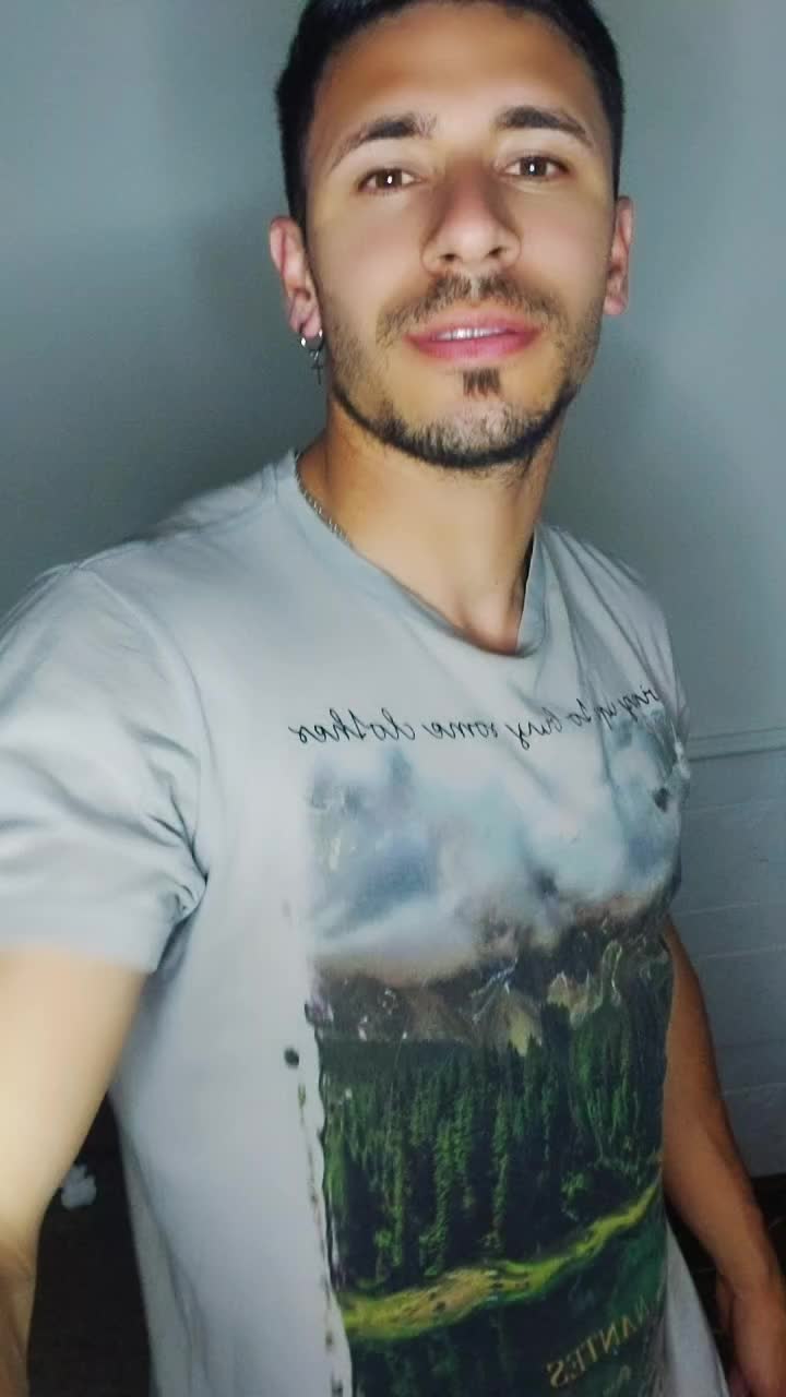 @Moi