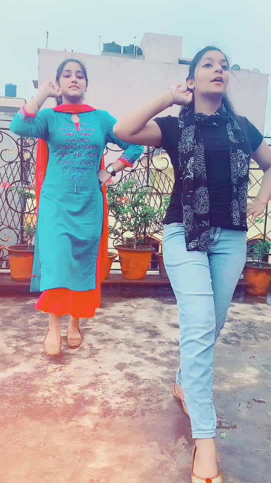 @Ravinder Kaur