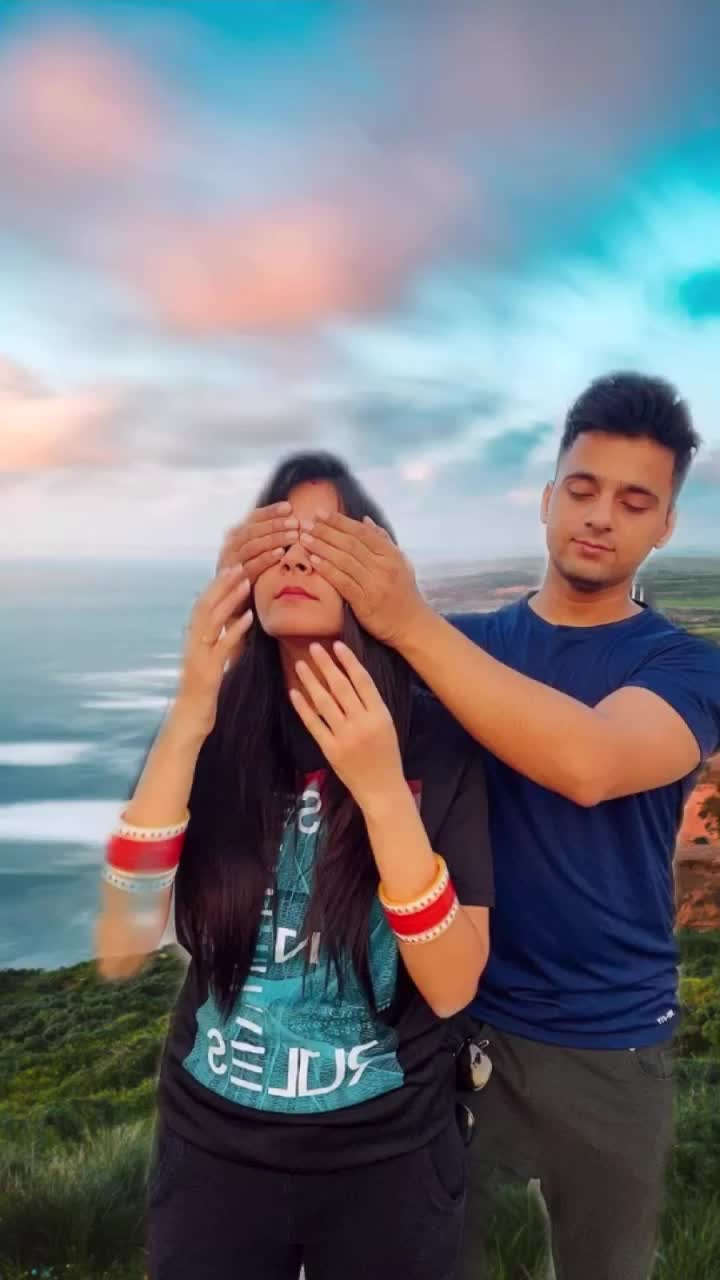 @Pahadii couple