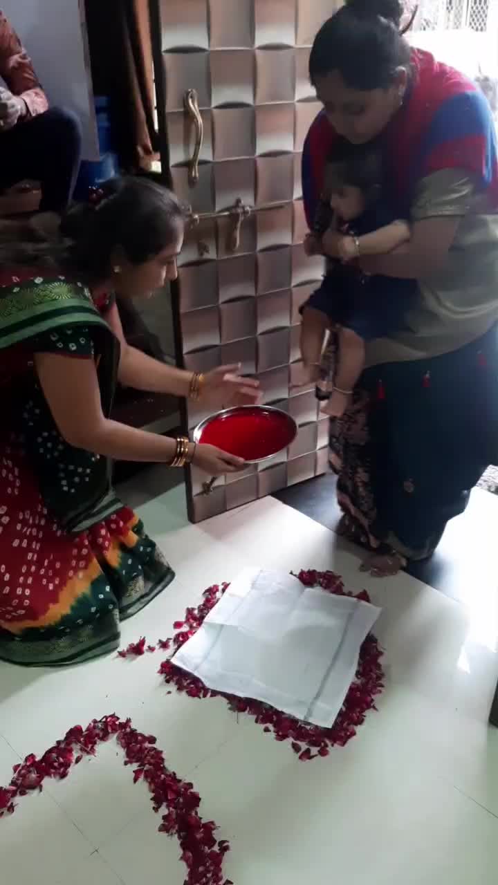 @sarikathakkar
