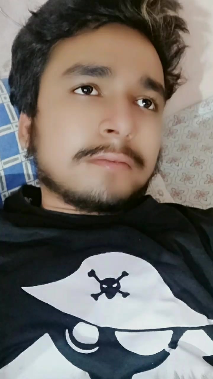 @🎶Gaurav HR_26_AALA;