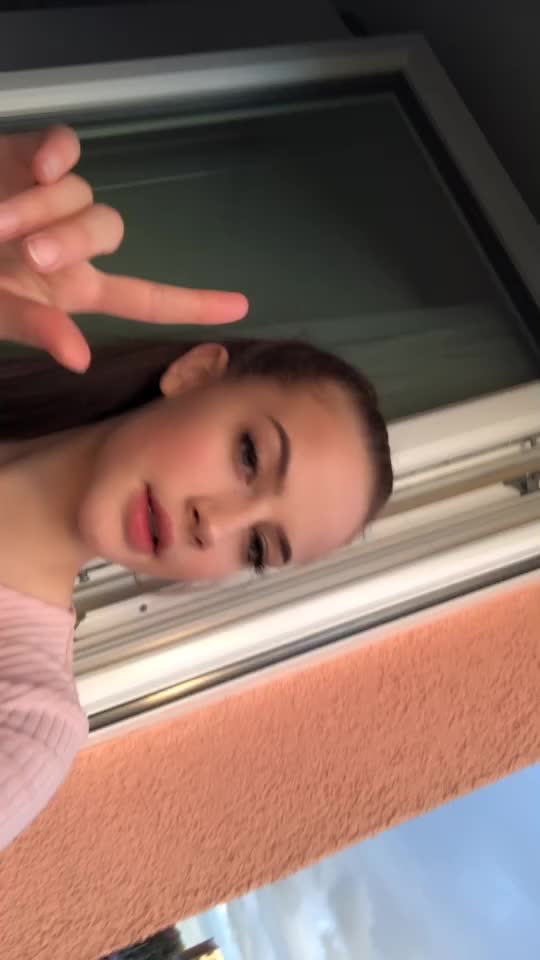 @Queen