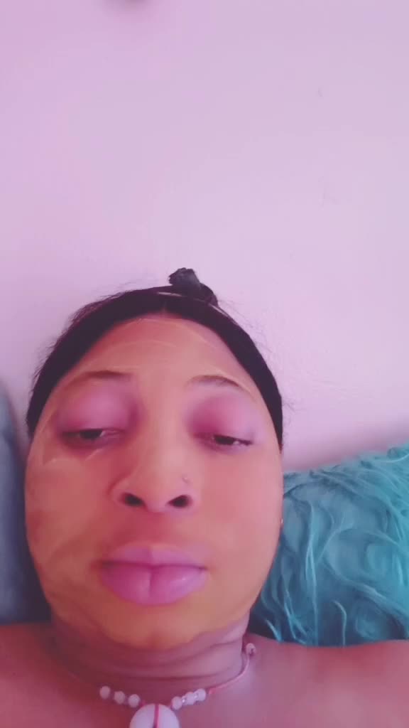 @Lil Goddess
