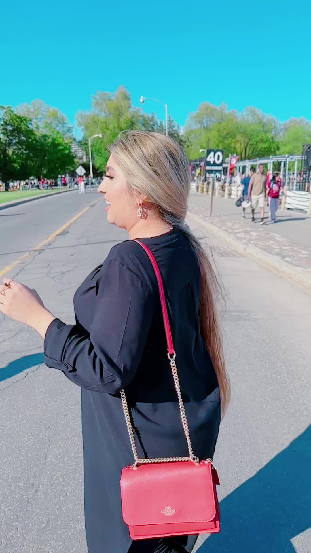 @Queen🇨🇦