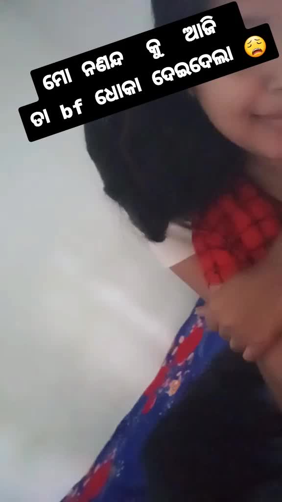 @julieeeeee