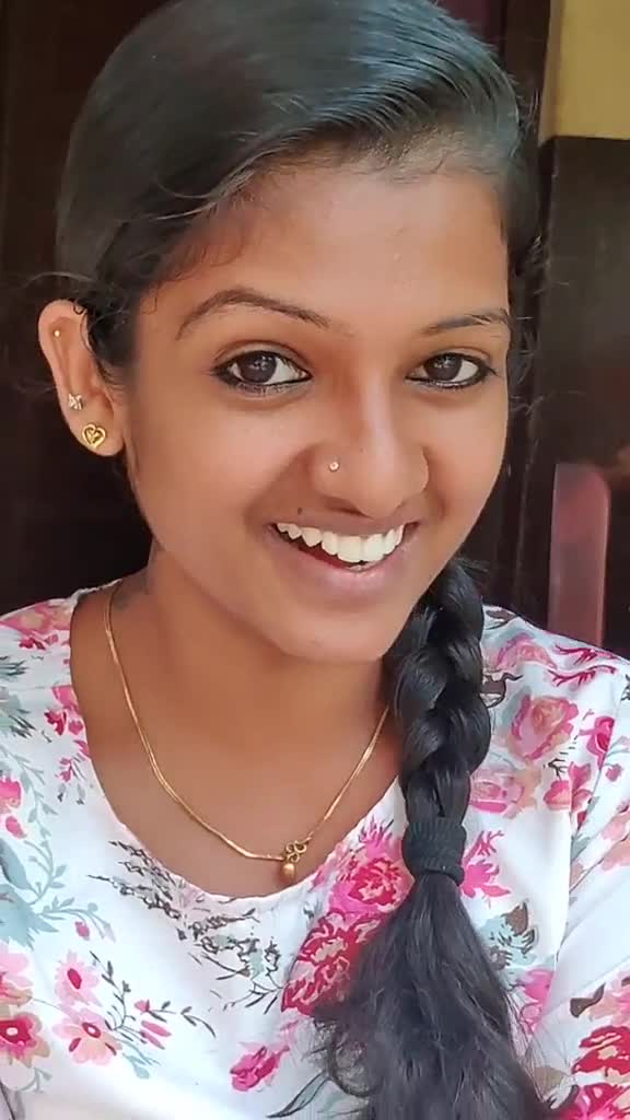 @❤️Malayali pennu❤️
