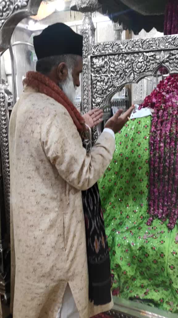 @SM Zahoor baba Chishty