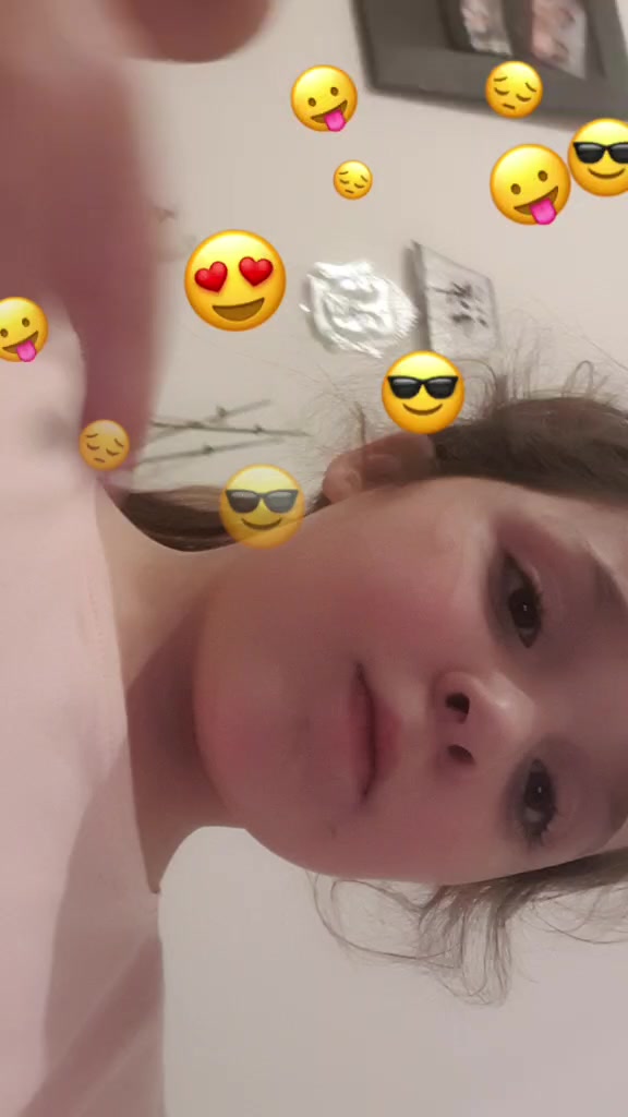 @Maëlie Thais Tya🧸