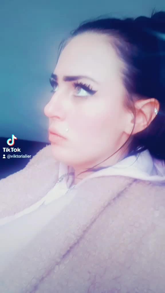 @Vika