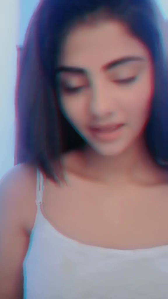@Karina🦋