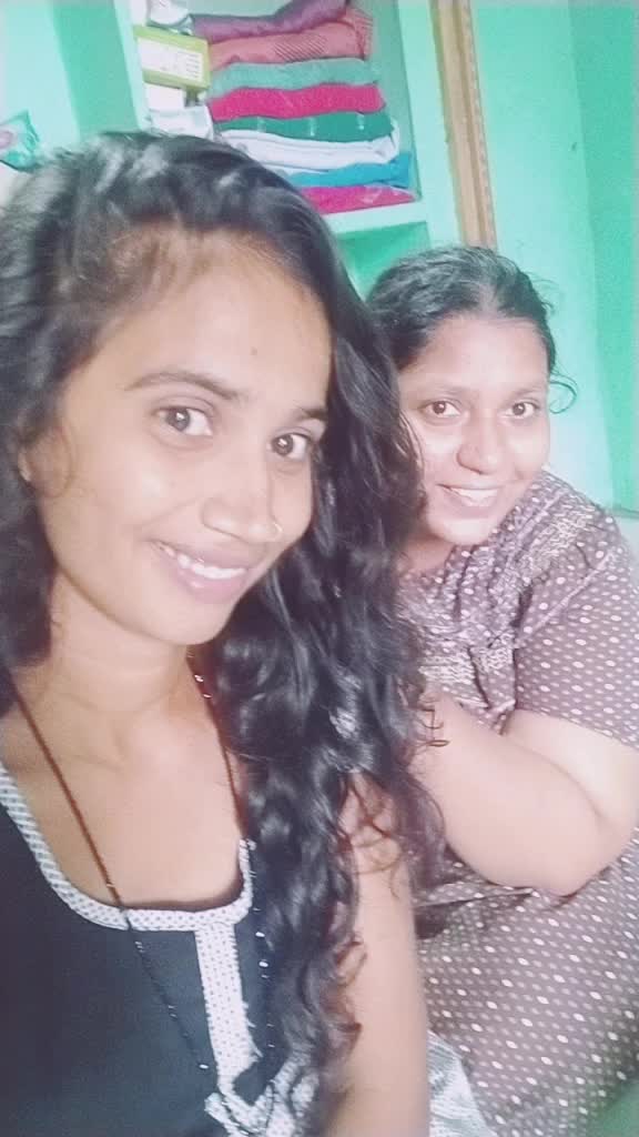 @nageena shaik