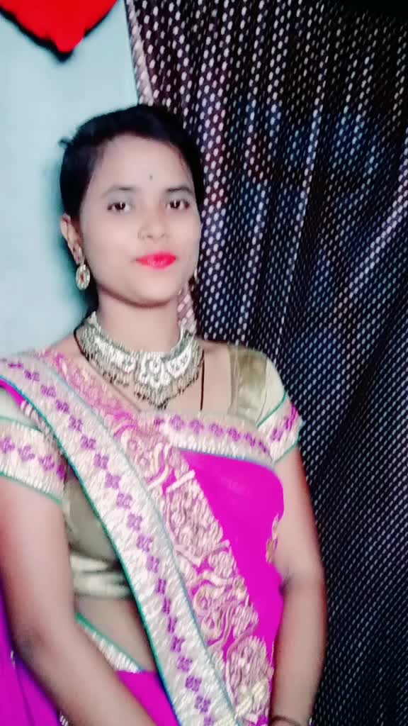 @Lovely Lipi791
