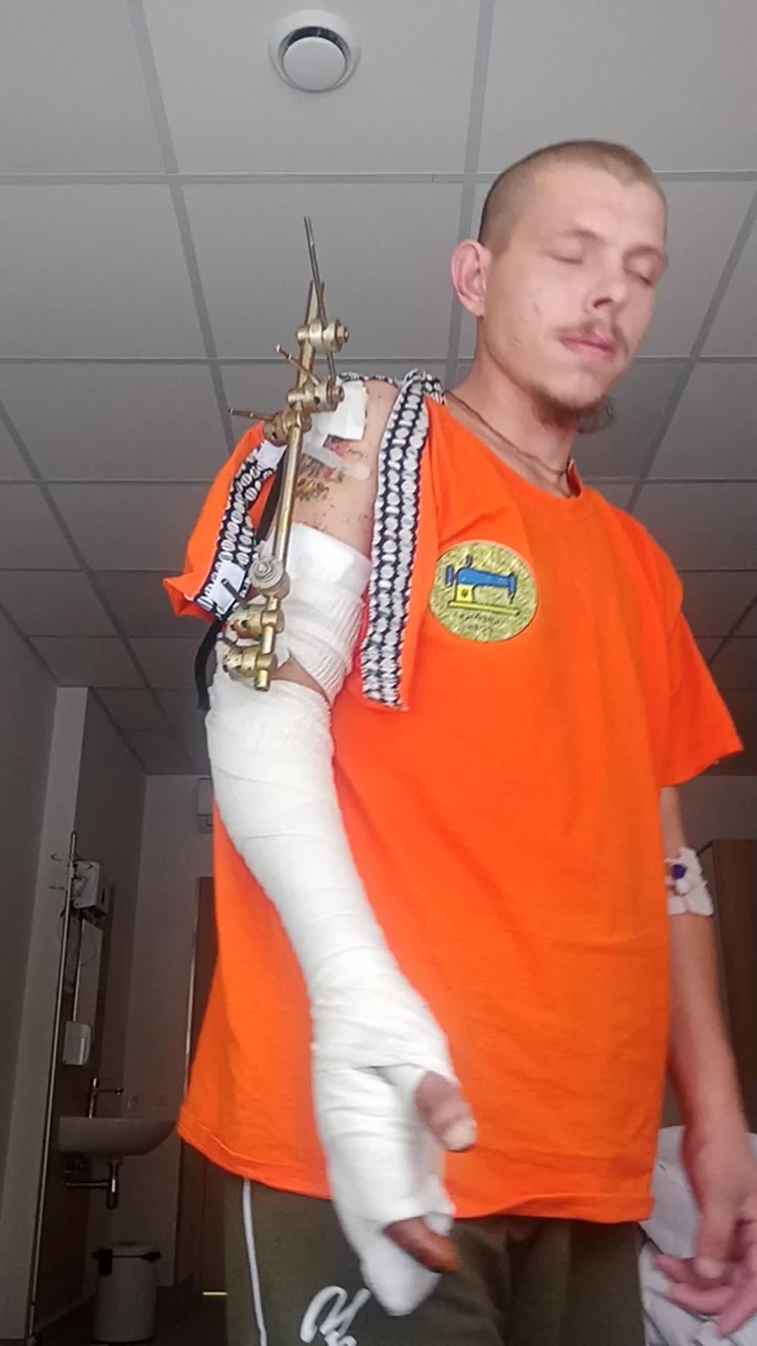 @Максим