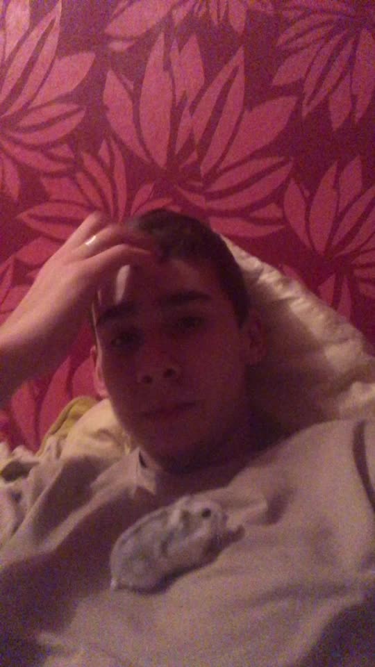@Je_mange_pas🥰