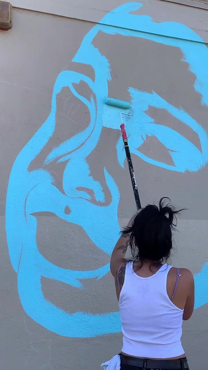 @Cecilia_Paints