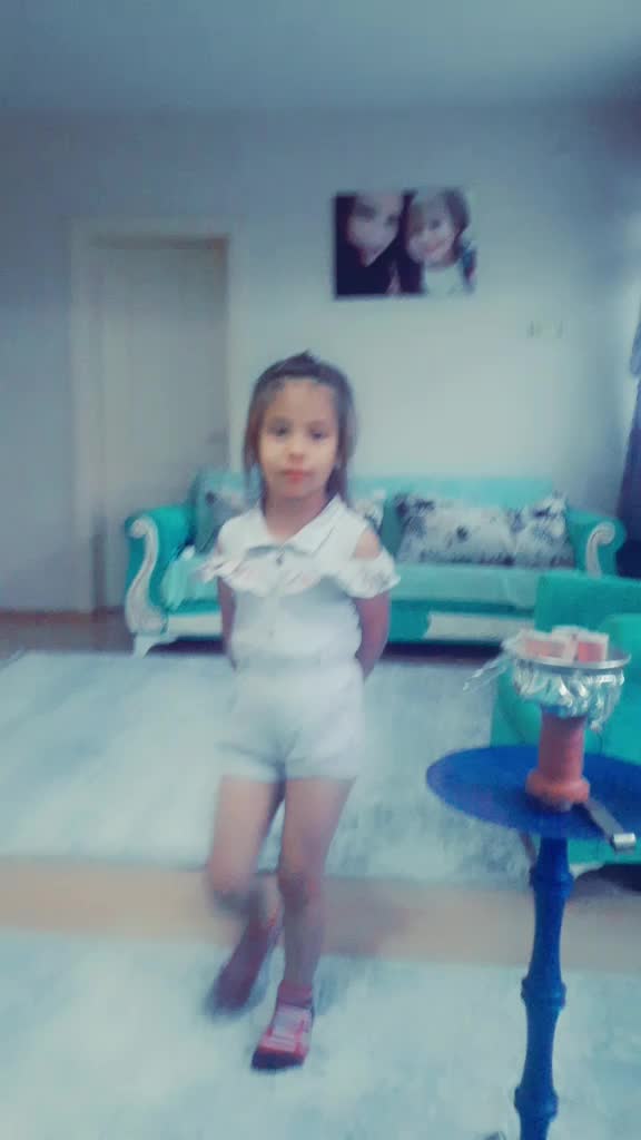 @Ebru Taşer