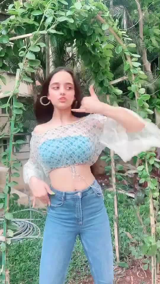 @mahasvin