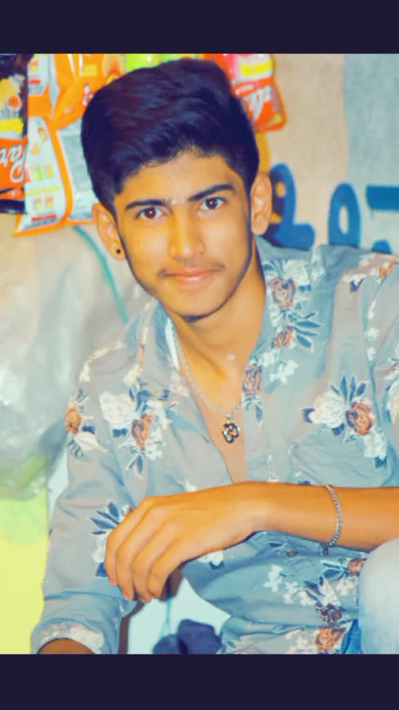 @❣Vi$hw@$ Gowda✨⚡