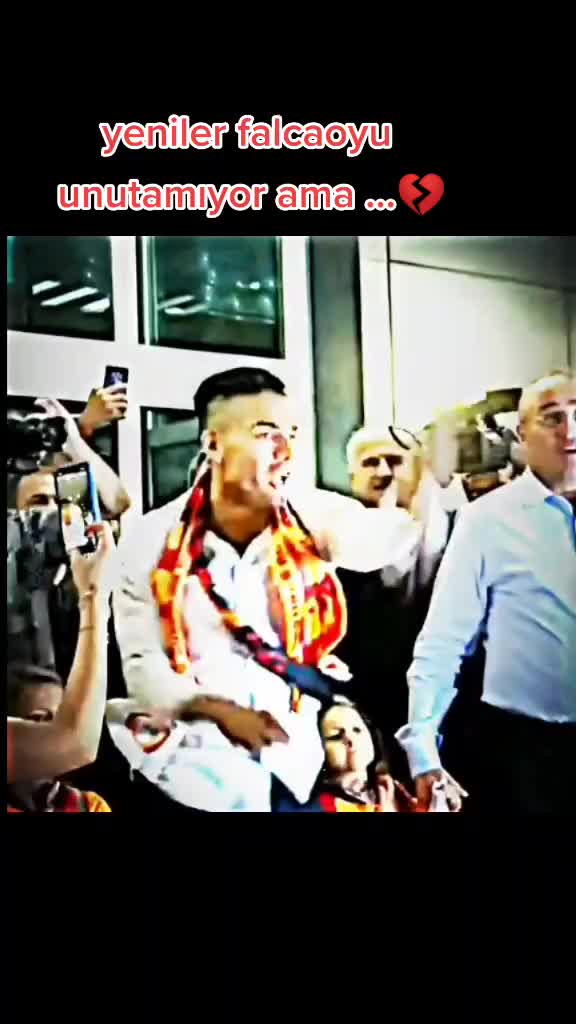@🤜😎ÖMER FARUK KORKMAZ😎🤛