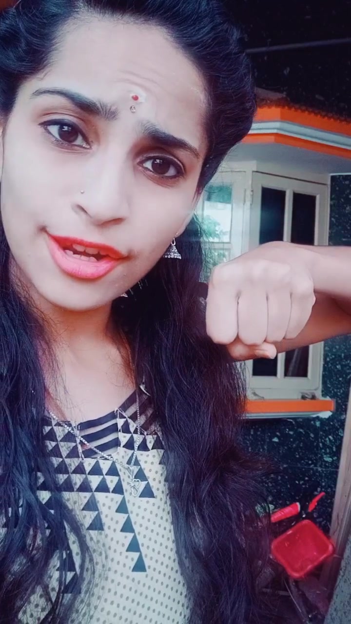 @Rakshi