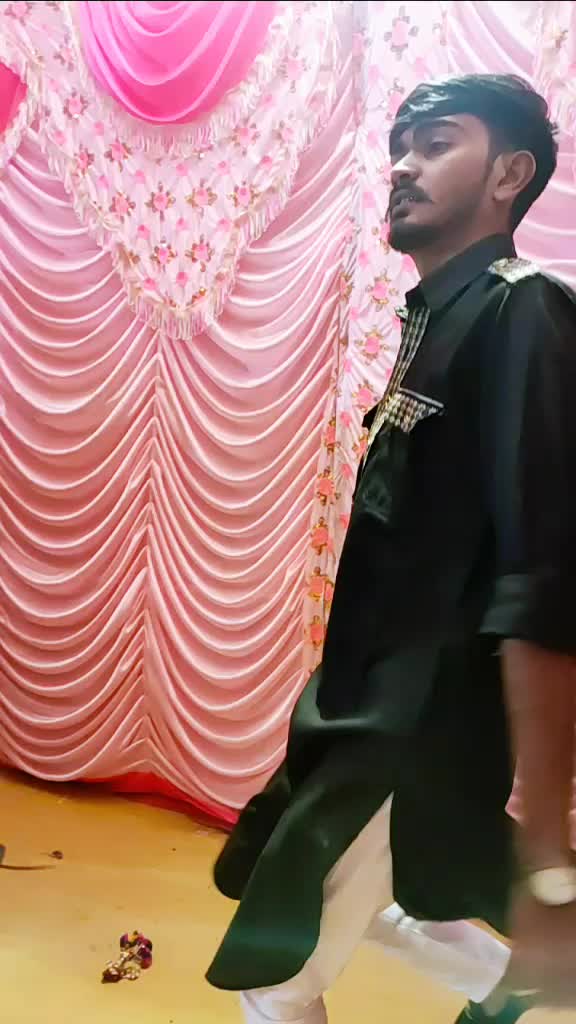 @mr_akki_23