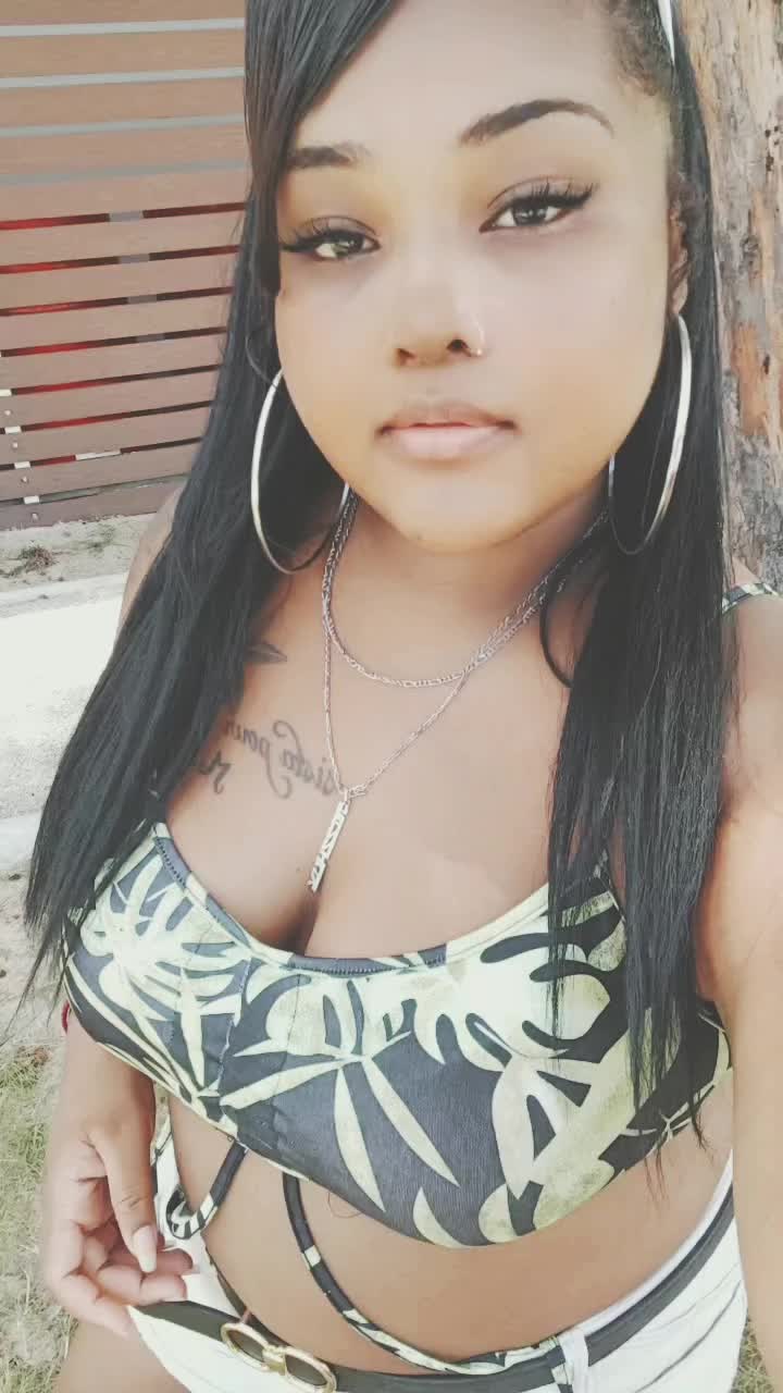 @😍Meloune❤💛💚