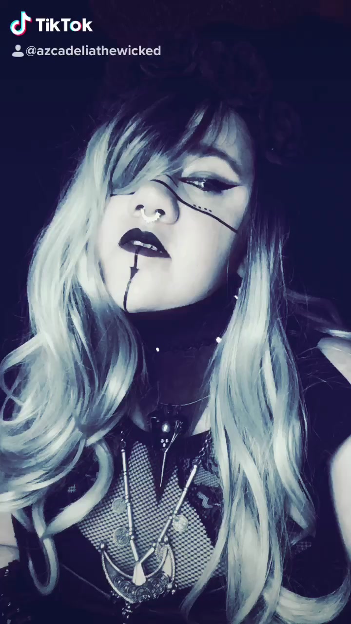 @mystic_valerian