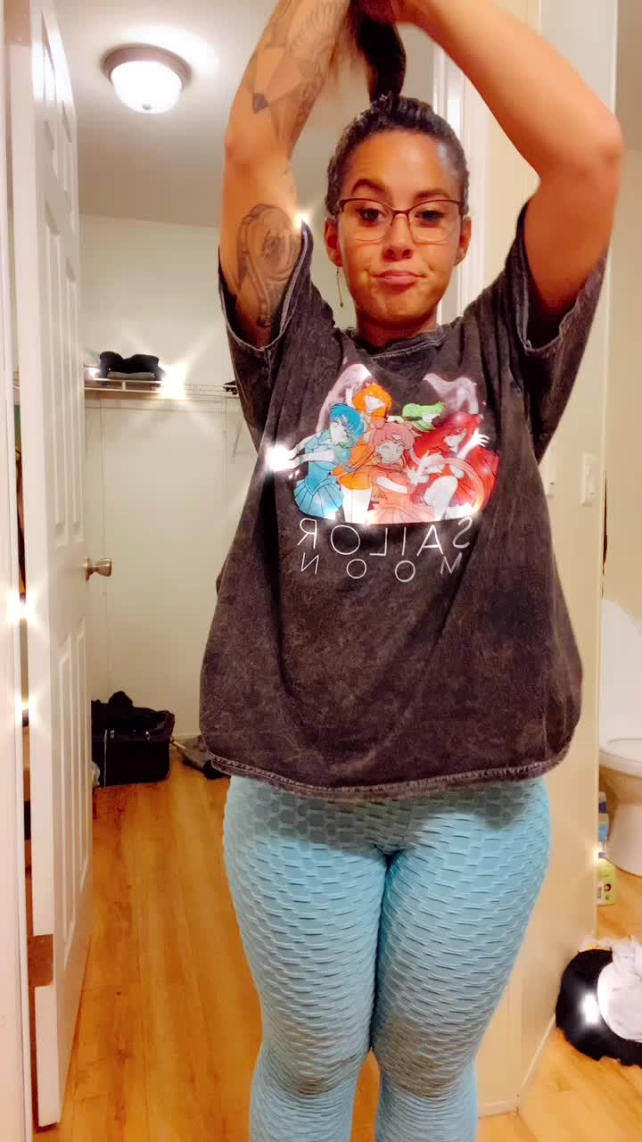 @dannyliz