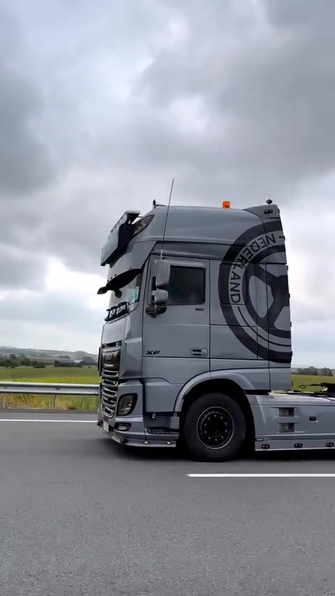 @MMTRON.Trucks