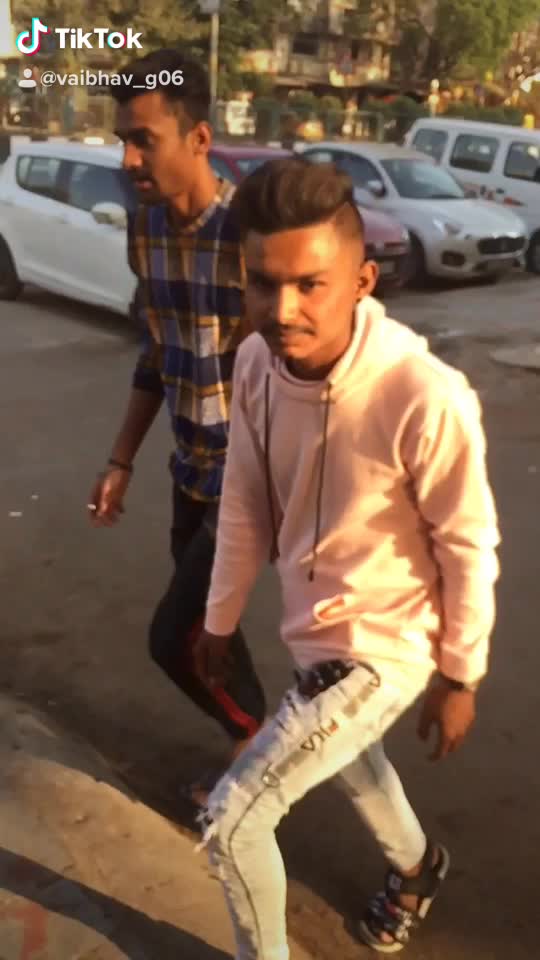 @vaibhav_D