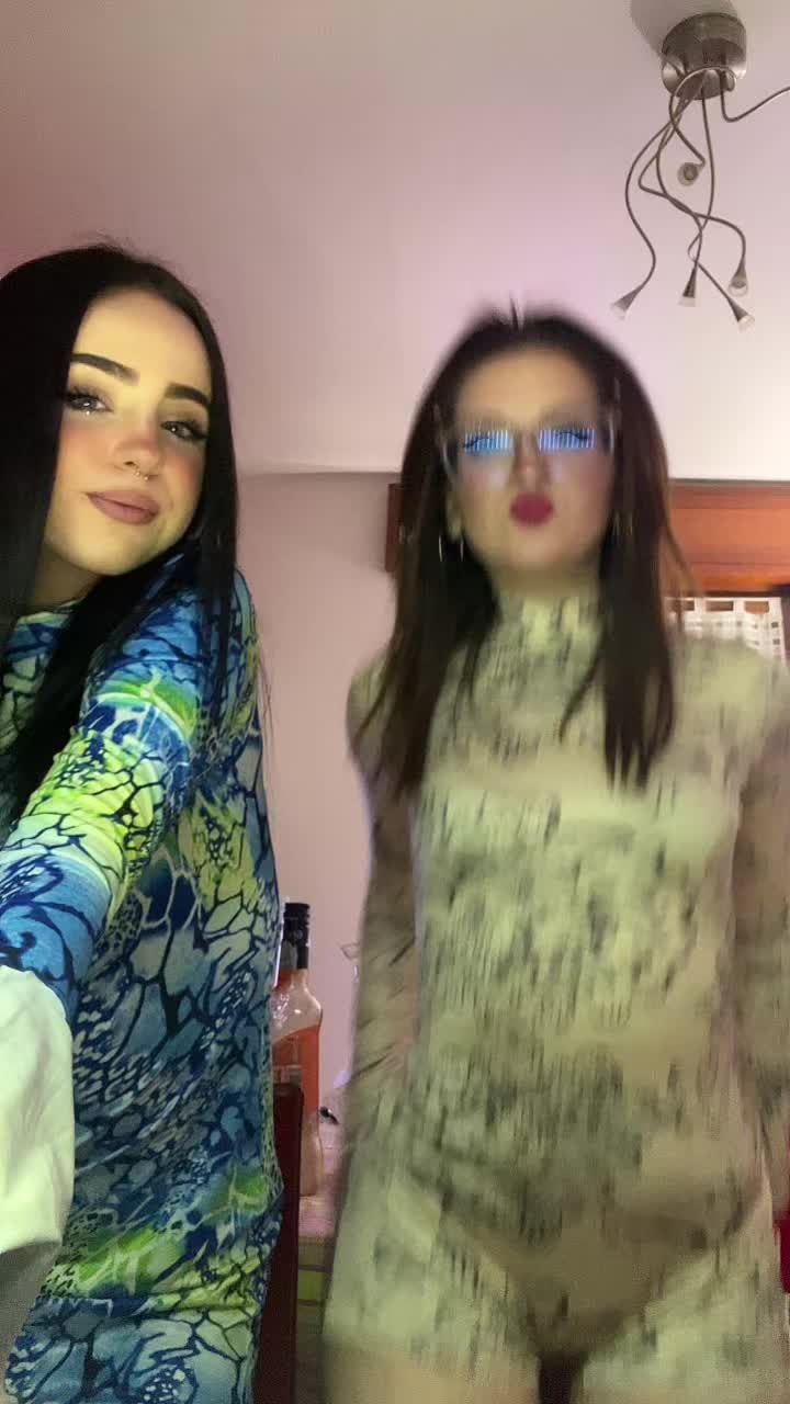 @ChicaLeon🎀
