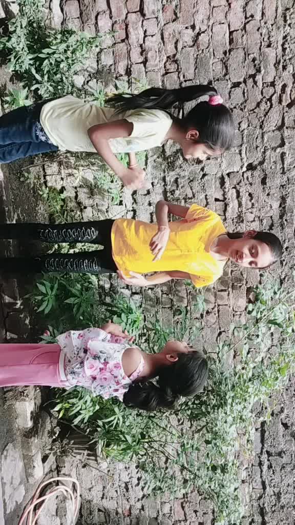 @Radhika kartik2428