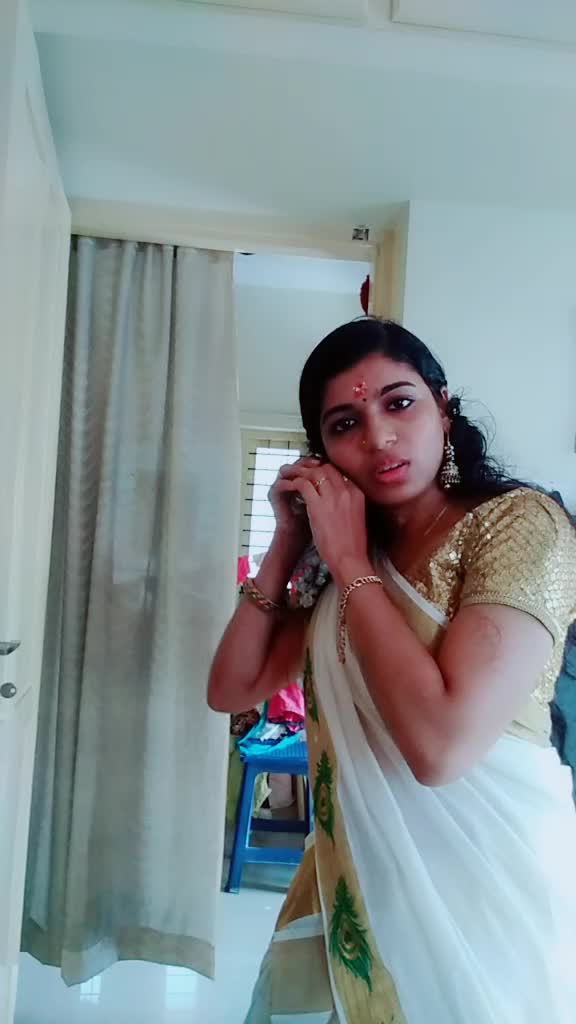 @charuu_zzzzz