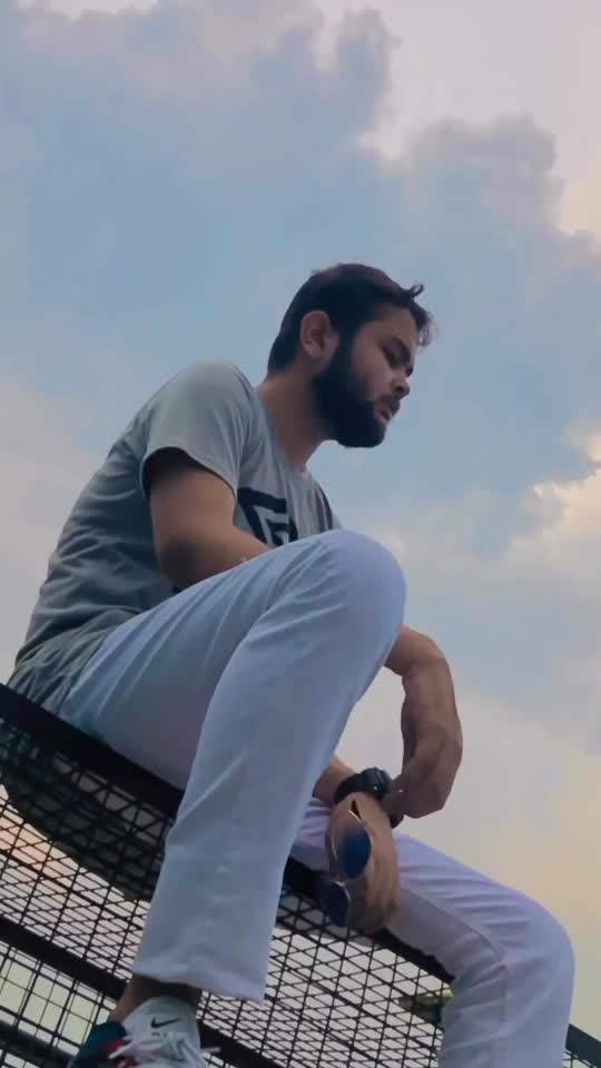 @HASAN ANSARI THE SWAGSTAR 🔥