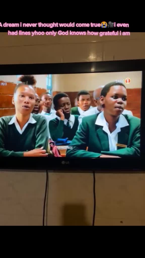 @Anele_Lushaba