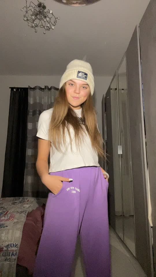 @seri_devito_