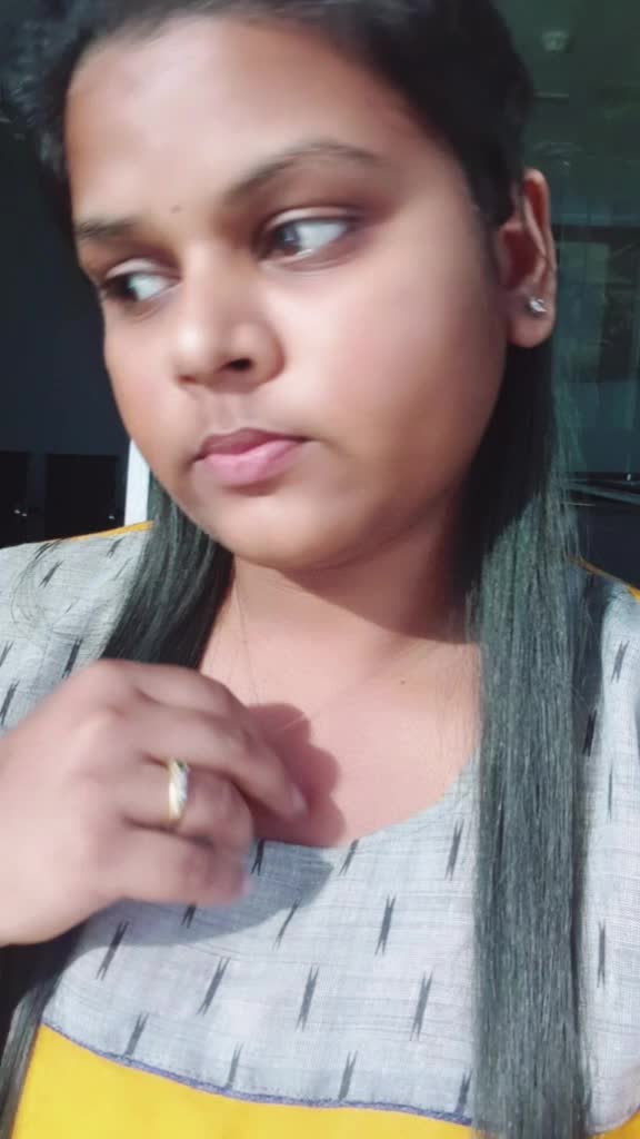 @👸