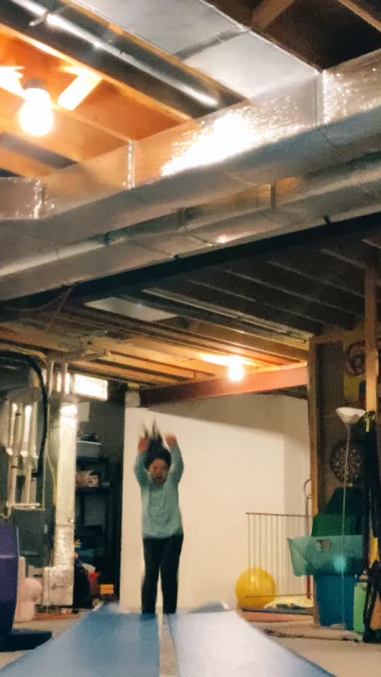 @Gymnast