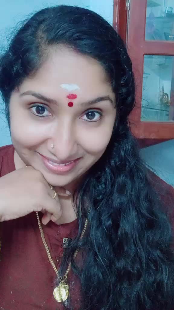 @divyaunniiii