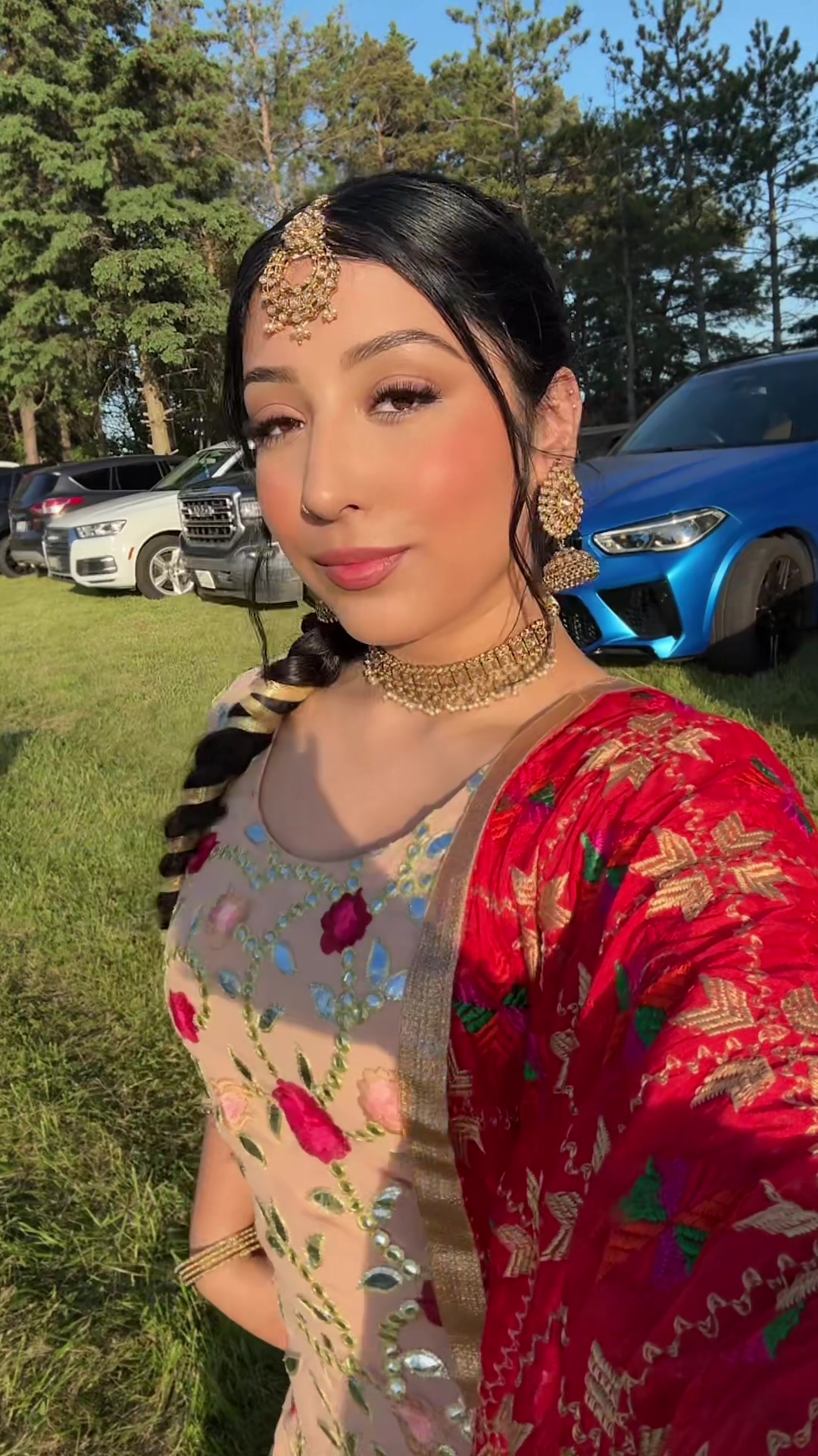 @Avneett
