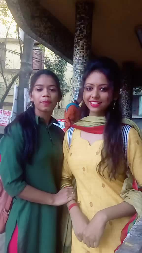 @Sriza😍