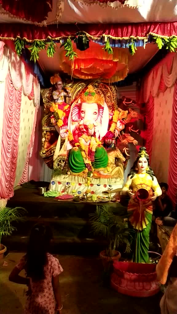 @Maruthi Rock
