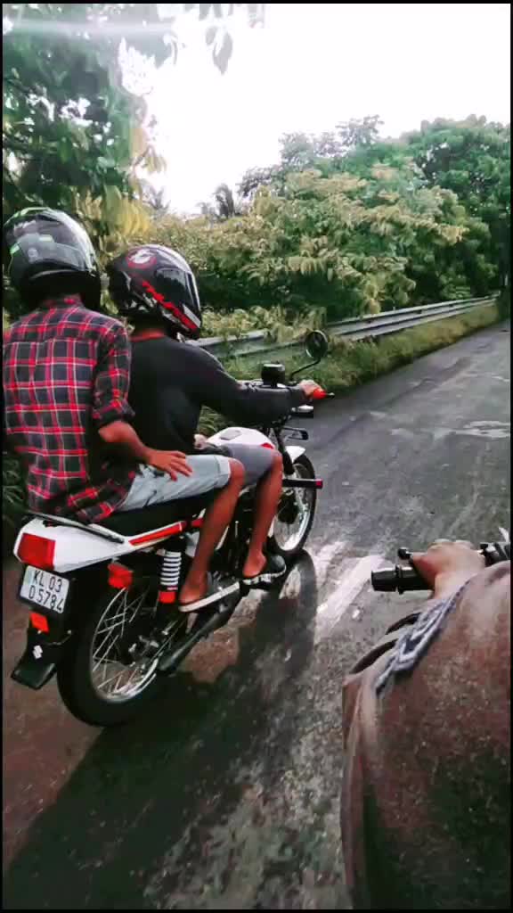 @Âlêń J Øseph