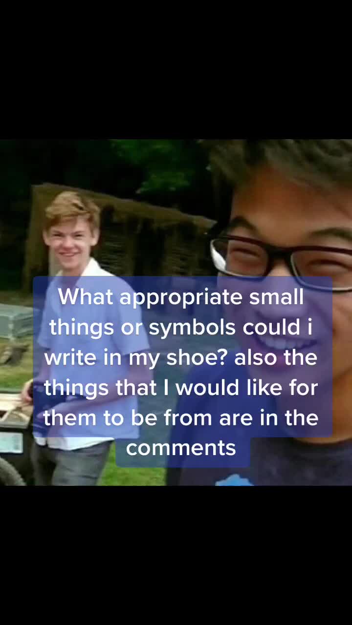 @<33