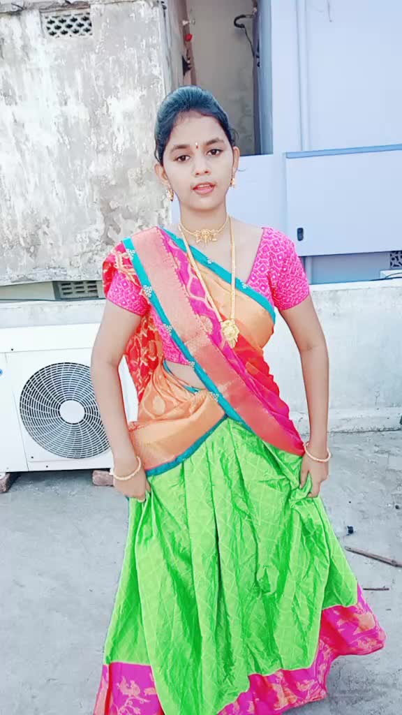@😍Chandrika😍