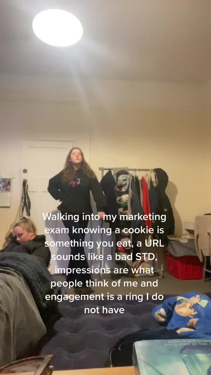 @lucyphillips